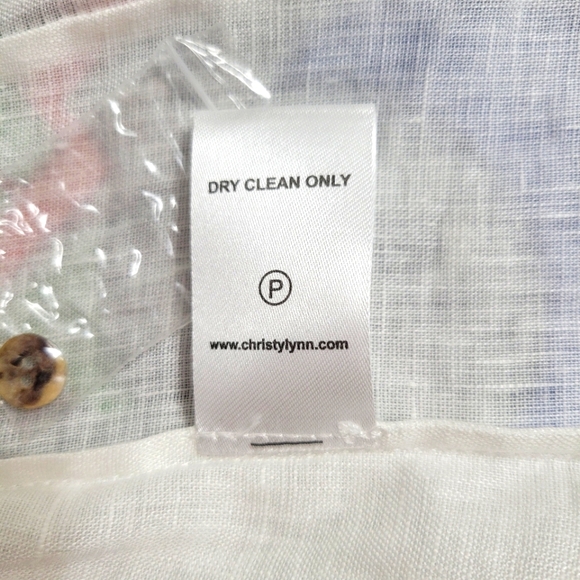 Christy Lynn Embroidered Button Down Linen Blouse Size XS - Picture 8 of 8